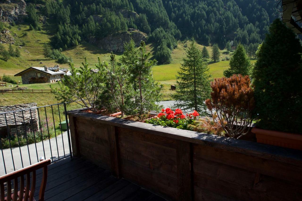 Les Neiges D'Antan Hotel Breuil-Cervinia Bagian luar foto