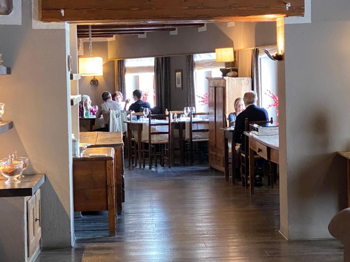 Les Neiges D'Antan Hotel Breuil-Cervinia Bagian luar foto